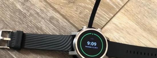 下一款摩托罗拉智能手表可能是Galaxy Watch 4的竞争对手